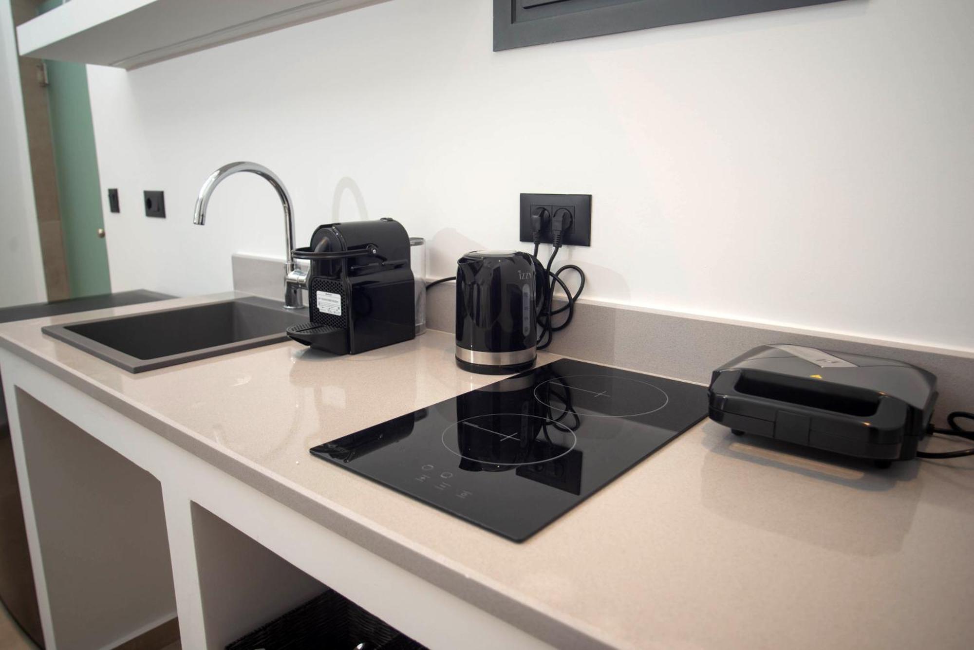 Marea Luxury Suites - Tramontana Koríthion 外观 照片